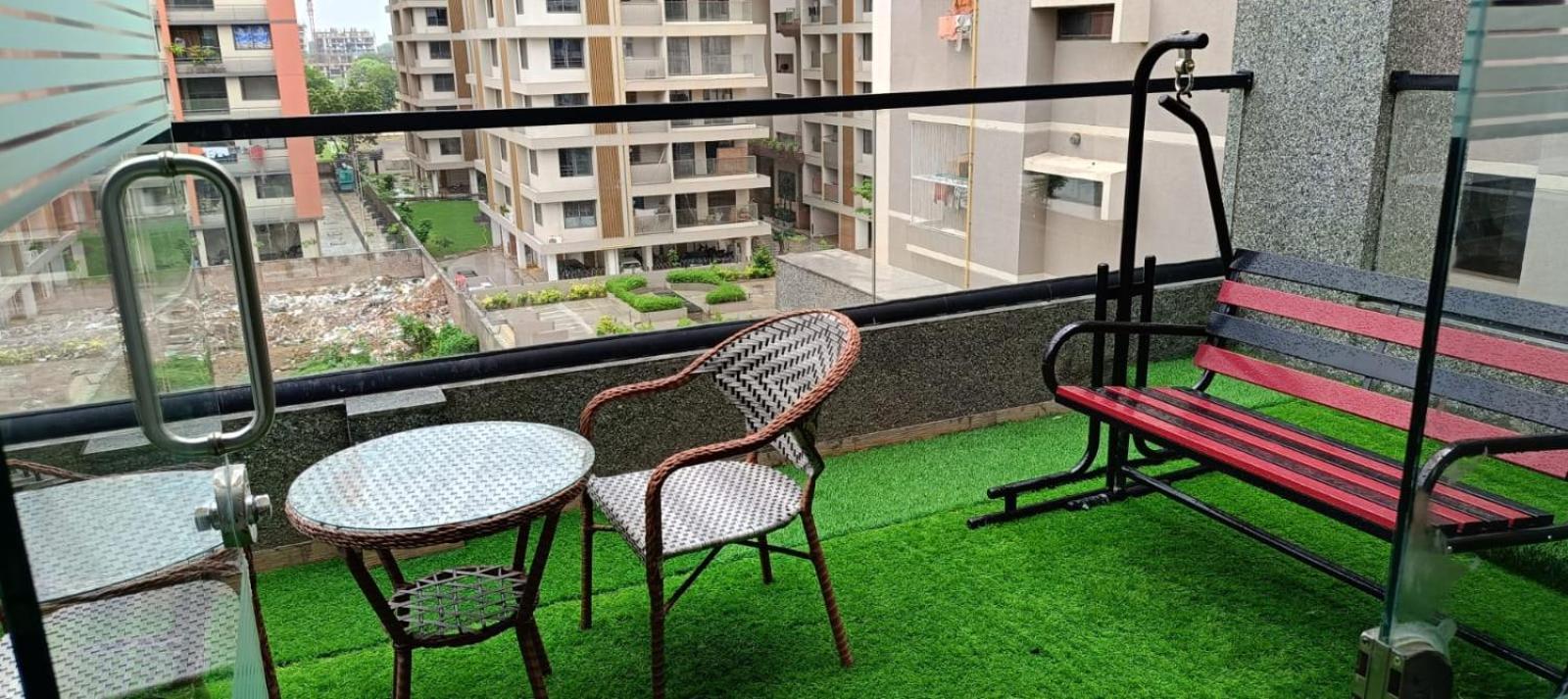 Hotel Royal Square Gandhinagar Esterno foto