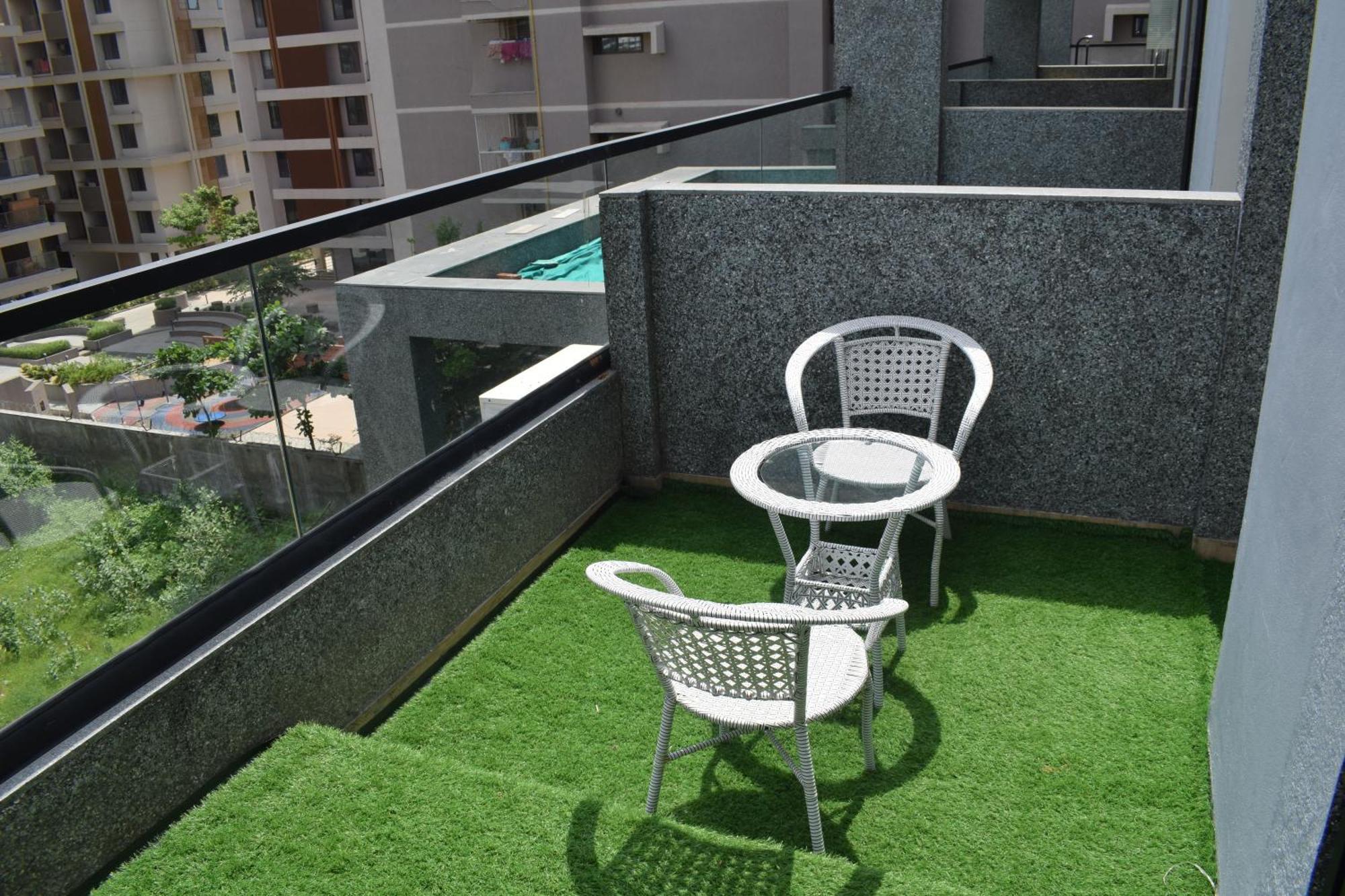 Hotel Royal Square Gandhinagar Esterno foto